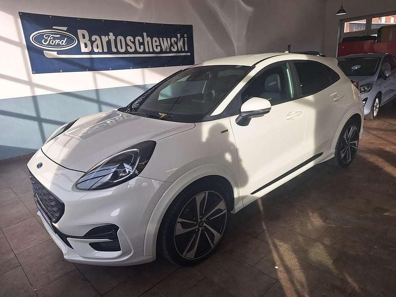 Metropolisweiß metallic Gebraucht 2021 Ford Puma ST-Line X SUV | 18.900 € (Etwas zu teuer) - Bild 1/4