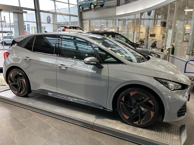 Gebraucht Cupra Born 169 kW (231 PS) 2022 Grau Kleinwagen