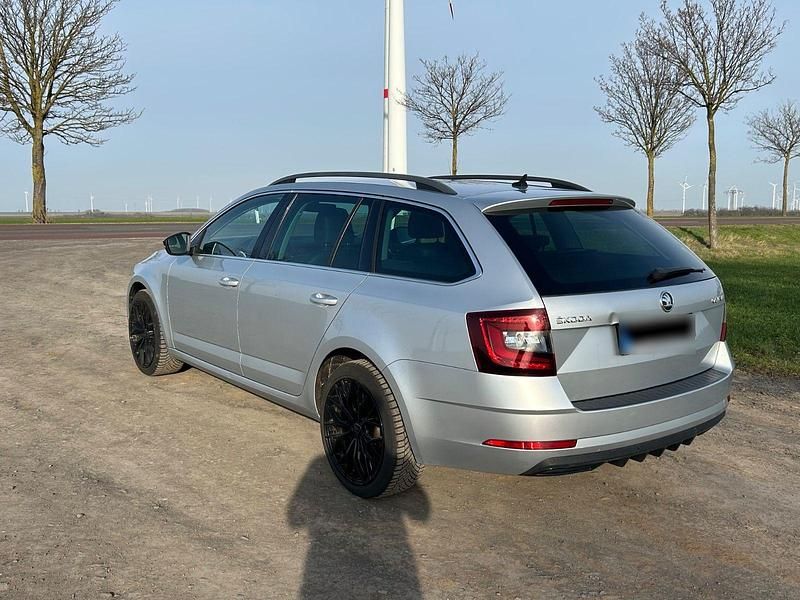 Gebraucht Skoda Octavia 116 PS (85 kW) 2018 Silber Kombi
