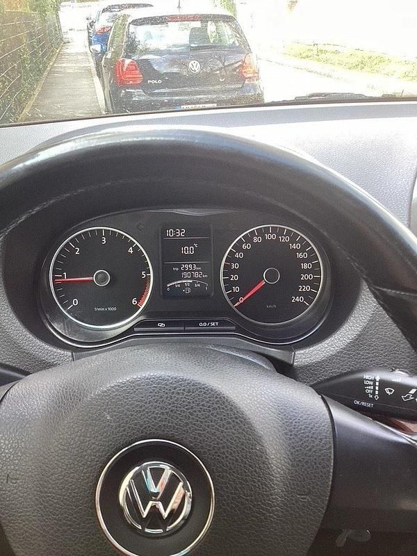 Second-hand VW Amarok 200 CP (147 kW) 2011 Alb Pickup