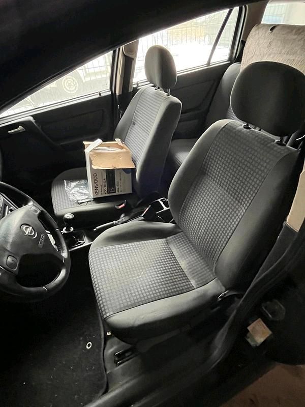 Gebraucht Opel Astra 103 PS (75 kW) 2004 Schwarz Limousine