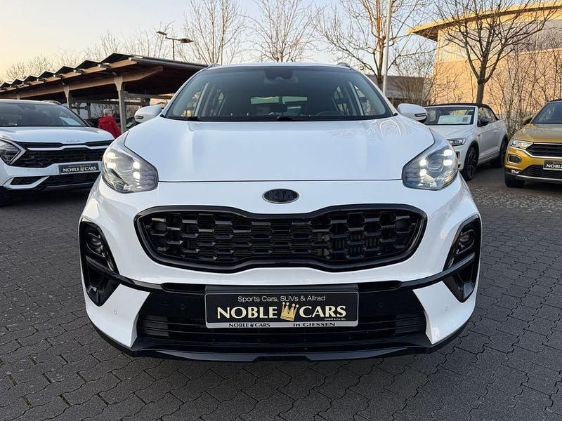 Gebraucht Kia Sportage 177 PS (130 kW) 2021 Deluxe white (metallic) SUV