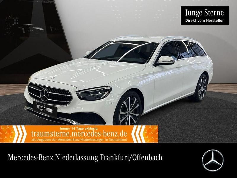 Weiß Gebraucht 2022 Mercedes E300 Avantgarde Limousine | 31.490 € (Guter Preis) - Bild 1/3