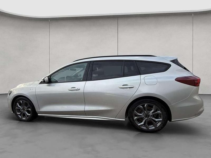 Gebraucht Ford Focus ST-Line X 155 PS (114 kW) 2024 Silber Kombi