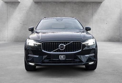 Gebraucht Volvo XC60 Core 197 PS (144 kW) 2022 Schwarz SUV