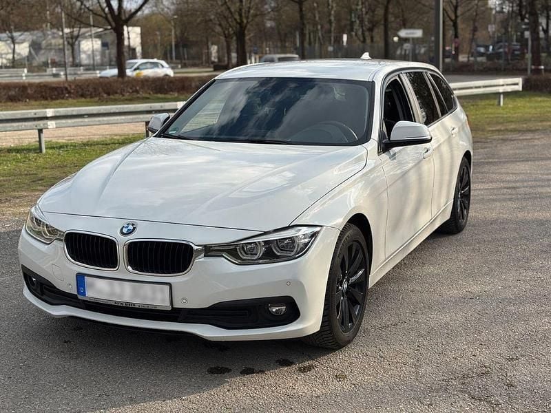 Gebraucht BMW 318 Advantage 150 PS (110 kW) 2016 Weiß Kombi