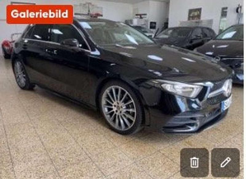 Schwarz Gebraucht 2019 Mercedes 180 AMG line Limousine | 22.990 € (Etwas zu teuer) - Bild 1/4