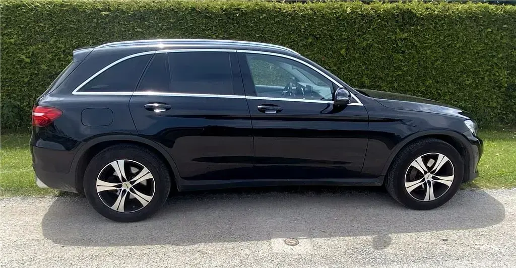 Gebraucht Mercedes GLC250 204 PS (150 kW) 2017 Schwarz SUV