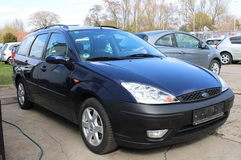 Gebraucht Ford Focus Ambiente 101 PS (74 kW) 2004 Blau Kombi
