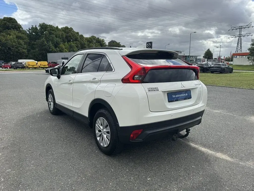 Gebraucht Mitsubishi Eclipse Cross Edition 163 PS (119 kW) 2019 Weiß SUV