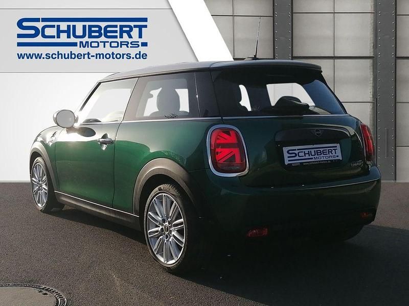 Gebraucht Mini Cooper SE 135 kW (184 PS) 2020 Grün Kleinwagen
