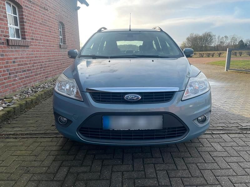 Usata Ford Focus 109 CV (80 kW) 2008 Argento Station wagon