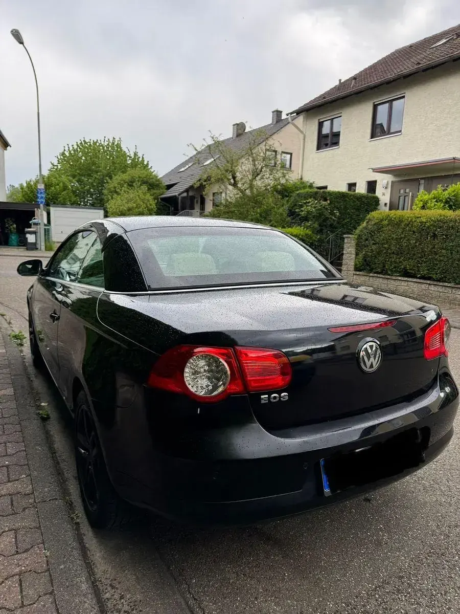Gebraucht VW Eos 150 PS (110 kW) 2006 Schwarz Cabrio