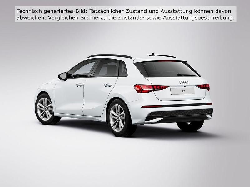 Używany Audi A3 Advanced 116 KM (85 kW) 2025 Biały Sedan/Limuzyna