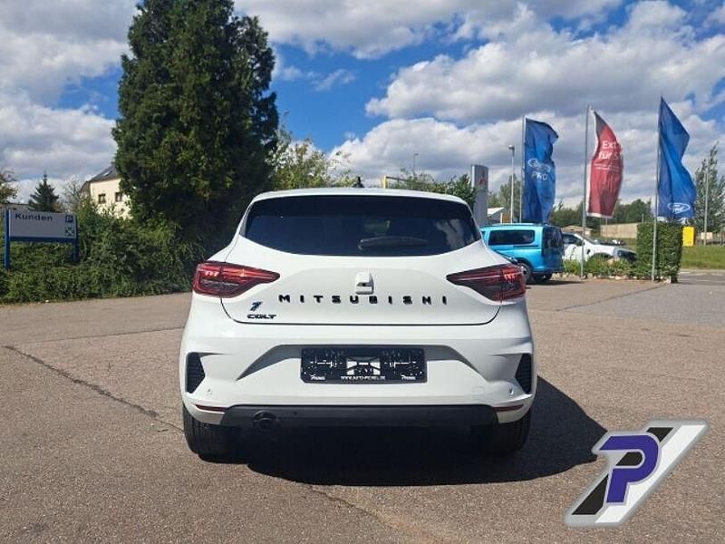 Gebraucht Mitsubishi Colt Plus 91 PS (66 kW) 2024 Weiß Limousine