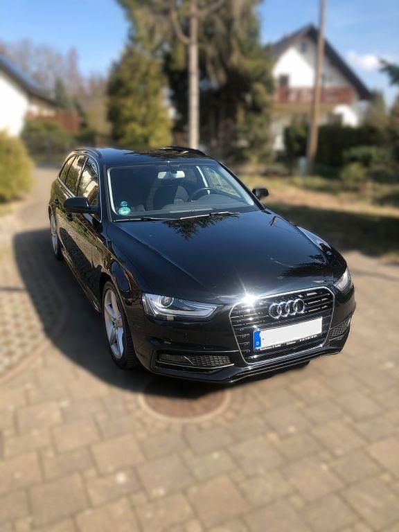 Gebraucht Audi A4 S-Line 150 PS (110 kW) 2014 Schwarz Kombi