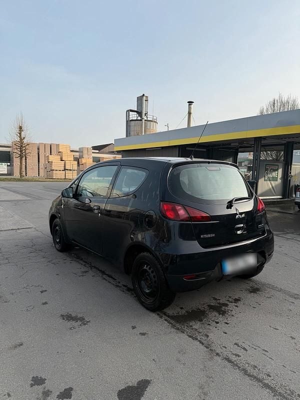 Gebraucht Mitsubishi Colt 95 PS (69 kW) 2010 Schwarz Kleinwagen