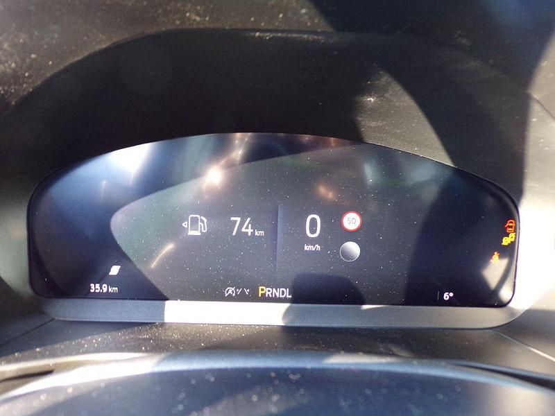 Neu Ford Focus Titanium X 155 PS (114 kW) 2025 Schwarz Limousine