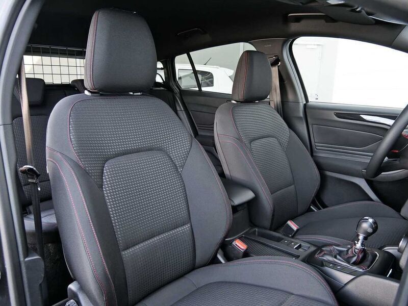 Gebraucht Ford Focus ST-Line 155 PS (114 kW) 2021 Grau Kombi