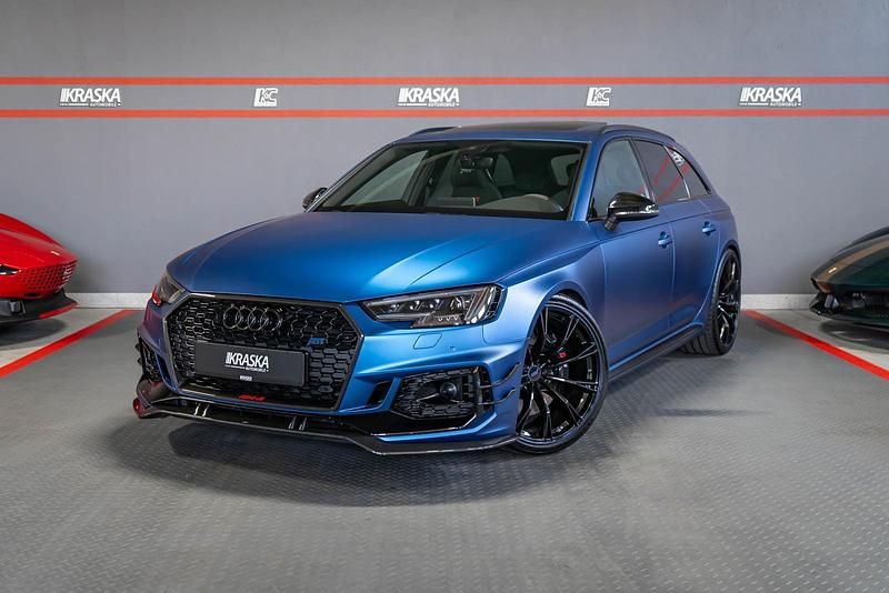 Gebraucht Audi RS4 Design 530 PS (389 kW) 2018 Folie blau matt Kombi