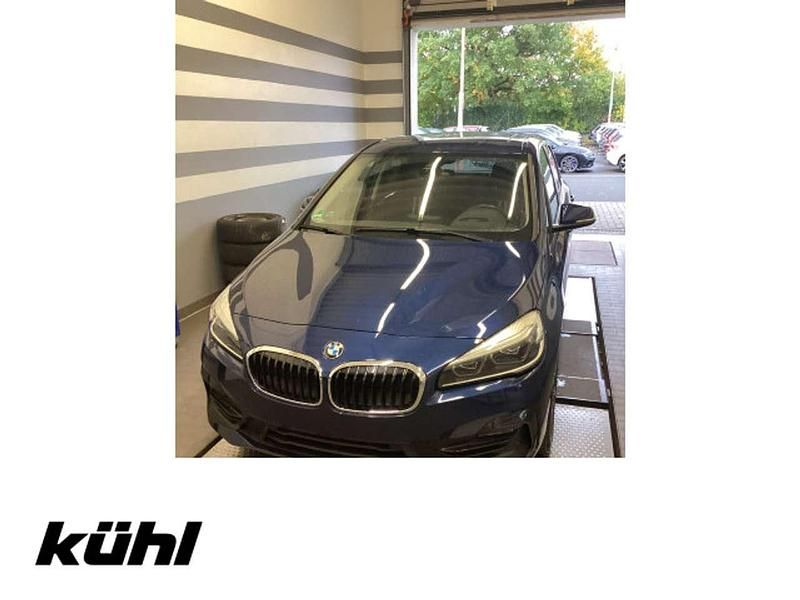Blau Gebraucht 2019 BMW 218 Active Tourer Sport Line Van / Kleinbus | 19.690 € (Fairer Preis) - Bild 1/3