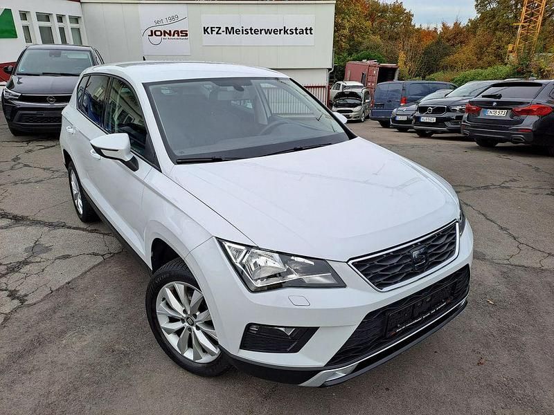 Weiß Gebraucht 2019 Seat Ateca Style SUV | 17.900 € (Superpreis) - Bild 1/4