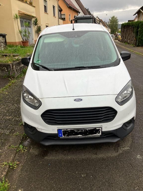Weiß Gebraucht 2023 Ford Transit Van / Kleinbus | 14.300 € (Superpreis) - Bild 1/4
