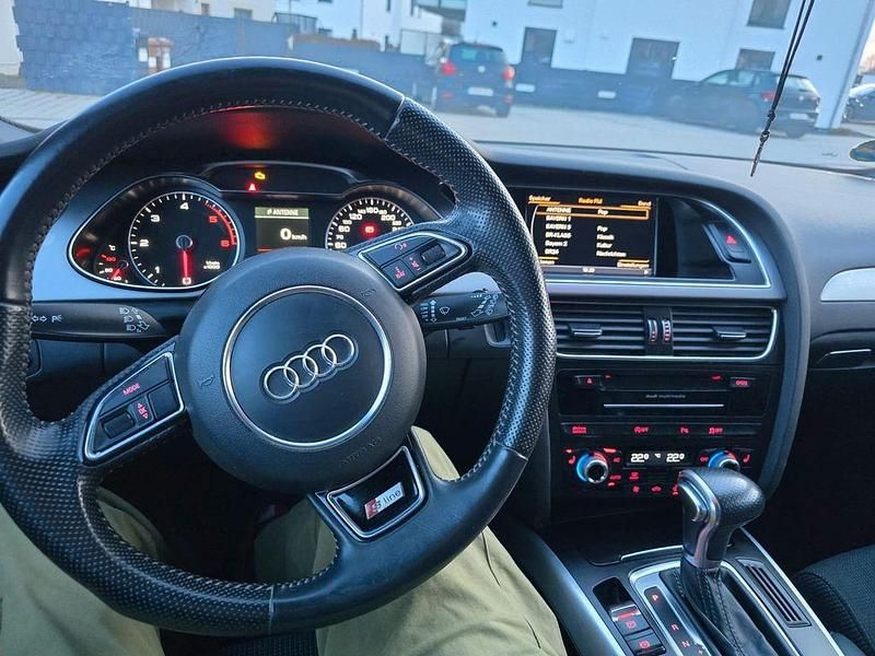 Gebraucht Audi A4 S-Line 177 PS (130 kW) 2012 Weiß Kombi