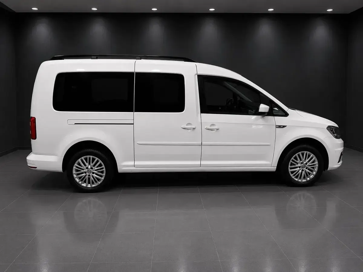 Gebraucht VW Caddy Maxi 102 PS (75 kW) 2017 Weiß Van / Kleinbus