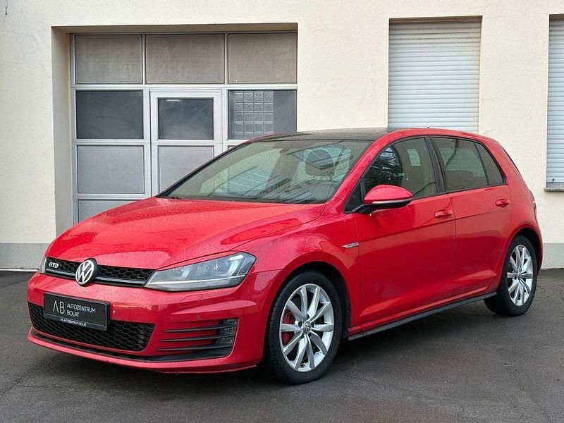 Rot Gebraucht 2014 VW Golf GTD Limousine | 9.900 € (Superpreis) - Bild 1/4