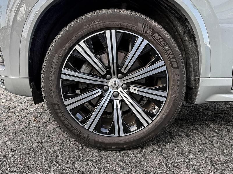 Gebraucht Volvo XC90 Core 250 PS (183 kW) 2024 Grau SUV