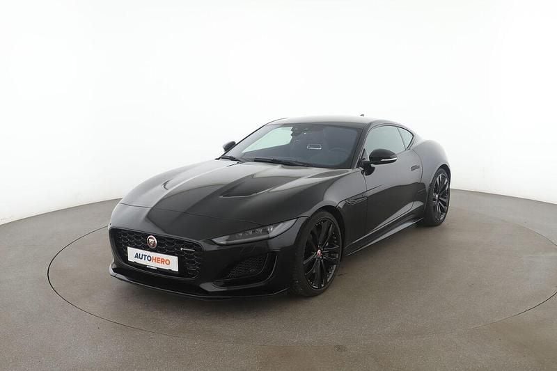 Schwarz Gebraucht 2022 Jaguar F-Type R-Dynamic Coupé | 50.460 € (Fairer Preis) - Bild 1/3
