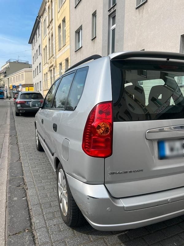 Gebraucht Mitsubishi Space Star 98 PS (72 kW) 2004 Van / Kleinbus