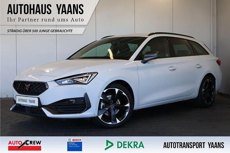 Weiß Gebraucht 2024 Cupra Leon Limousine | 23.889 € (Superpreis) - Bild 1/4