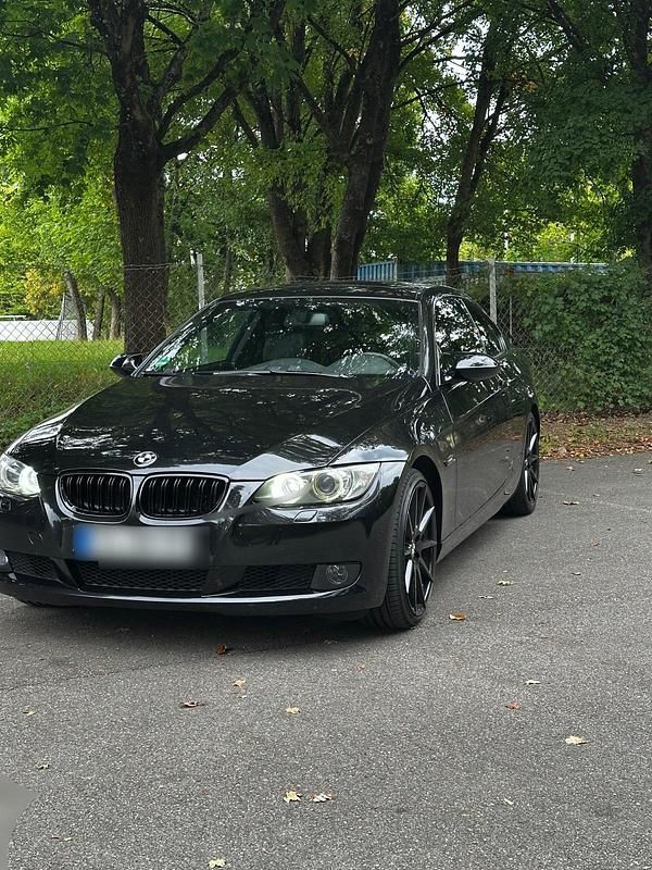 Gebraucht BMW 330 272 PS (200 kW) 2007 Schwarz Coupé