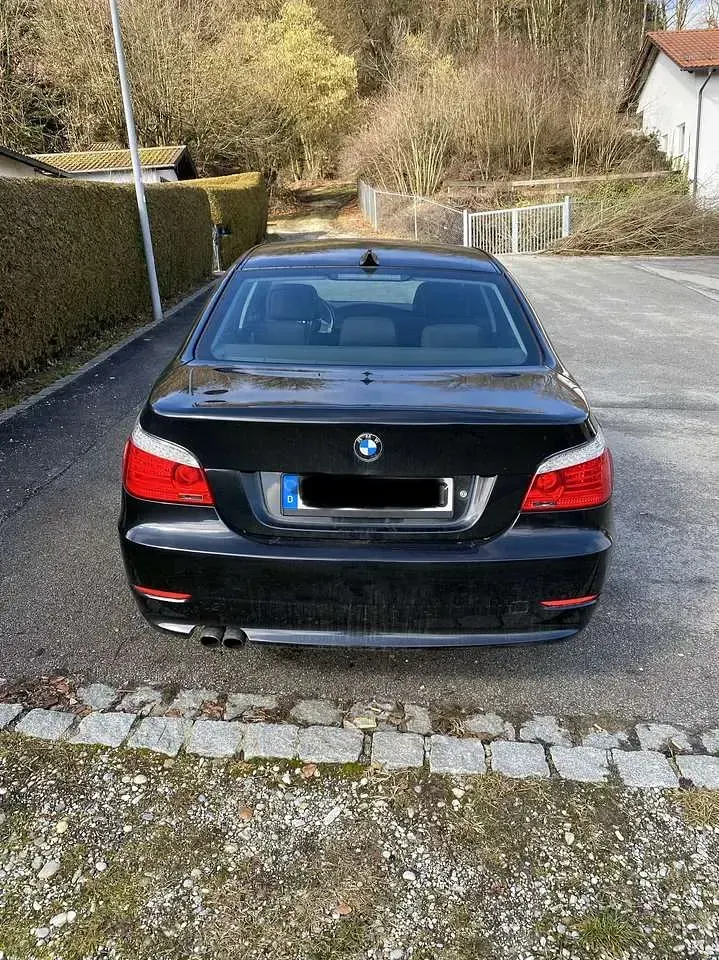 Gebraucht BMW 530 272 PS (200 kW) 2009 Schwarz Limousine