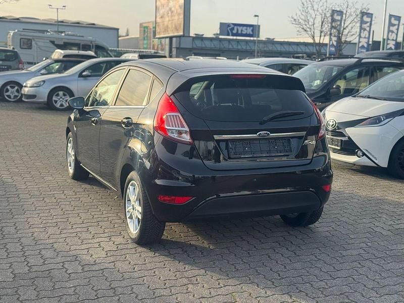 Gebraucht Ford Fiesta Titanium 82 PS (60 kW) 2016 Schwarz Limousine