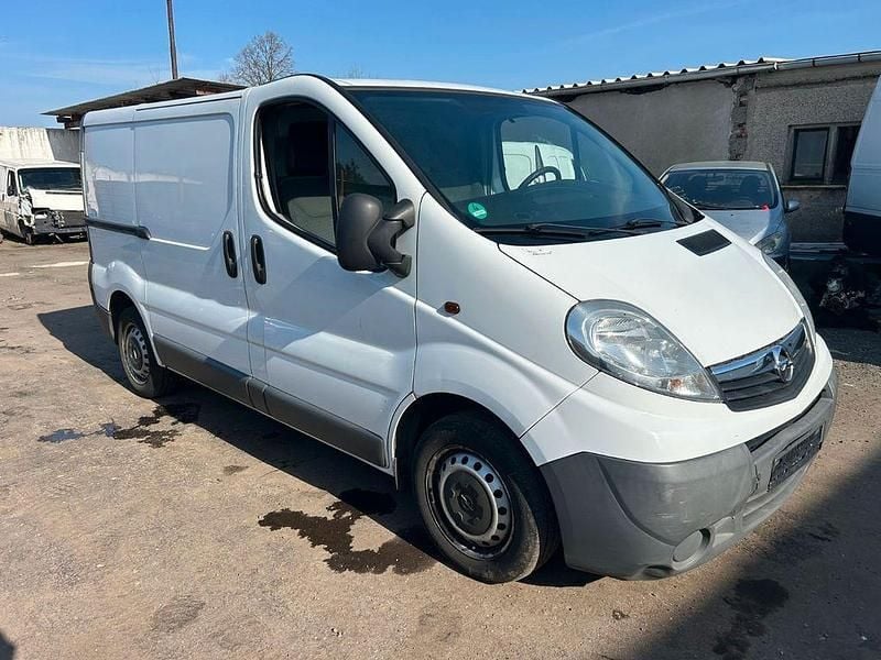 Gebraucht Opel Vivaro 90 PS (66 kW) 2009 Weiß Van / Kleinbus