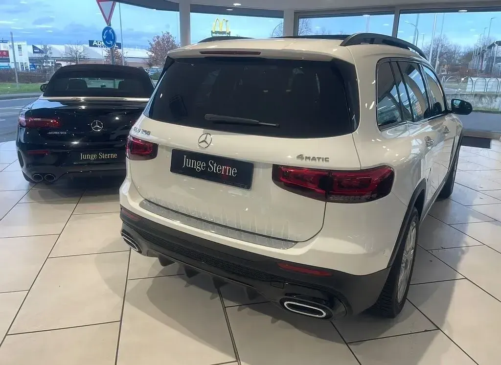 Gebraucht Mercedes GLB250 224 PS (164 kW) 2020 Weiß SUV