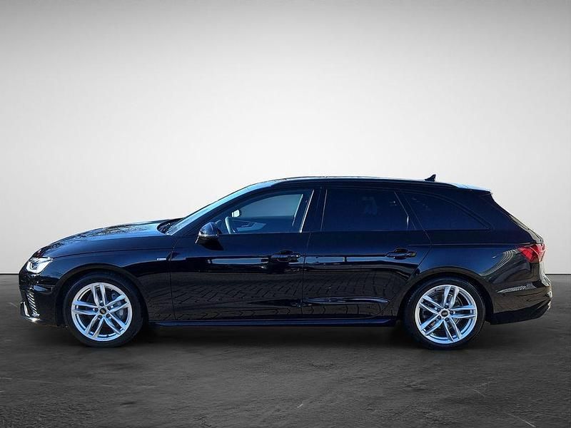 Gebraucht Audi A4 S-Line 204 PS (150 kW) 2024 Mythosschwarz metallic Kombi