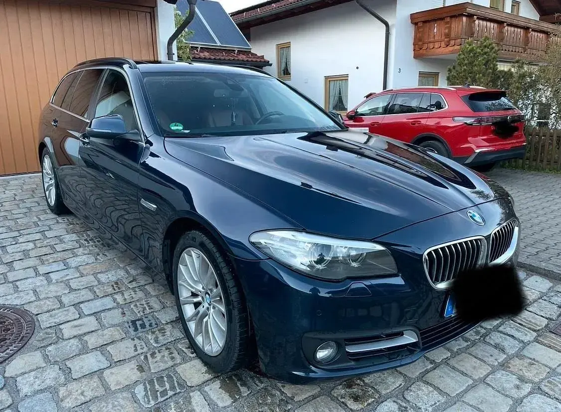 Gebraucht BMW 520 184 PS (135 kW) 2014 Blau Kombi