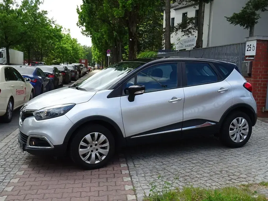 Gebraucht Renault Captur Experience 90 PS (66 kW) 2016 Grau SUV