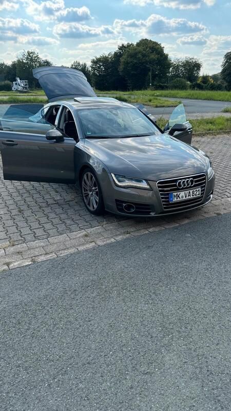 Beige Gebraucht 2012 Audi A7 Kleinwagen | 13.500 € (Guter Preis) - Bild 1/4