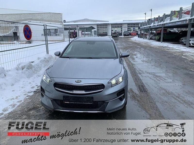 Silber Gebraucht 2021 Kia XCeed Vision SUV | 15.995 € (Guter Preis) - Bild 1/4