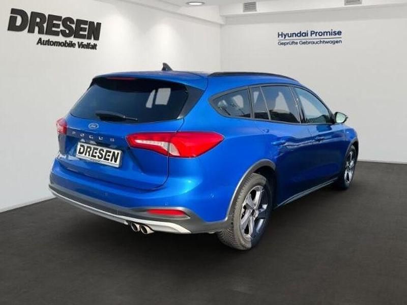 Gebraucht Ford Focus Active 125 PS (91 kW) 2021 Blau Kombi