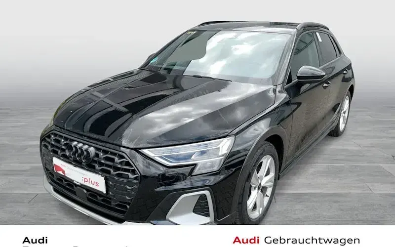 Gebraucht Audi A3 Sport 204 PS (150 kW) 2025 Limousine