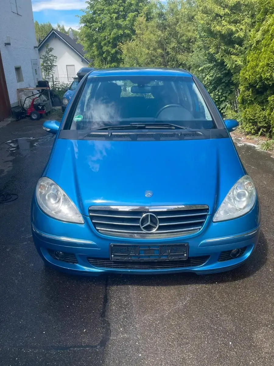 Gebraucht Mercedes A180 109 PS (80 kW) 2007 Blau Kleinwagen