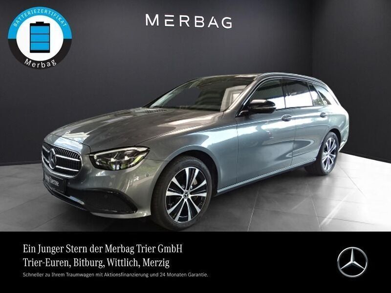 Grau Gebraucht 2022 Mercedes E300 Avantgarde Limousine | 33.760 € (Fairer Preis) - Bild 1/4