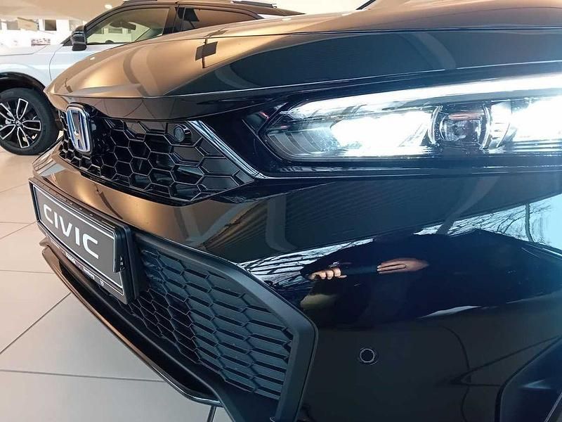 Neu Honda Civic Advance 184 PS (135 kW) 2026 Schwarz Limousine