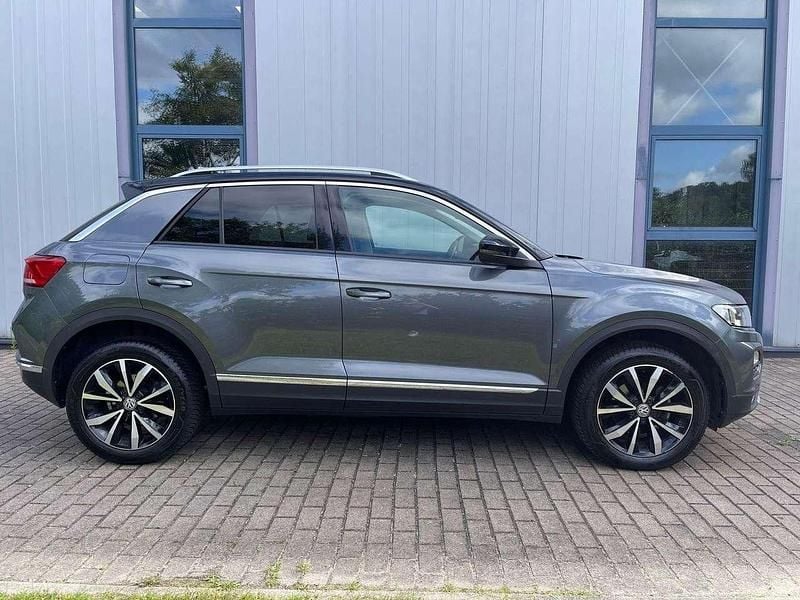 Grau Gebraucht 2019 VW T-Roc Style SUV | 18.500 € (Superpreis) - Bild 1/4